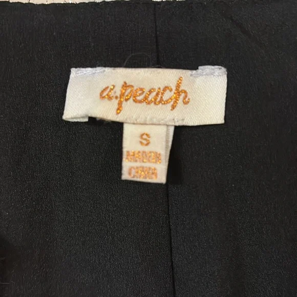 Small dress jacket - Picture 3 of 3